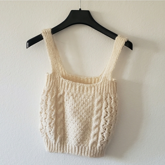 Mango NWOT knit sweater tank top crop - Picture 7 of 7